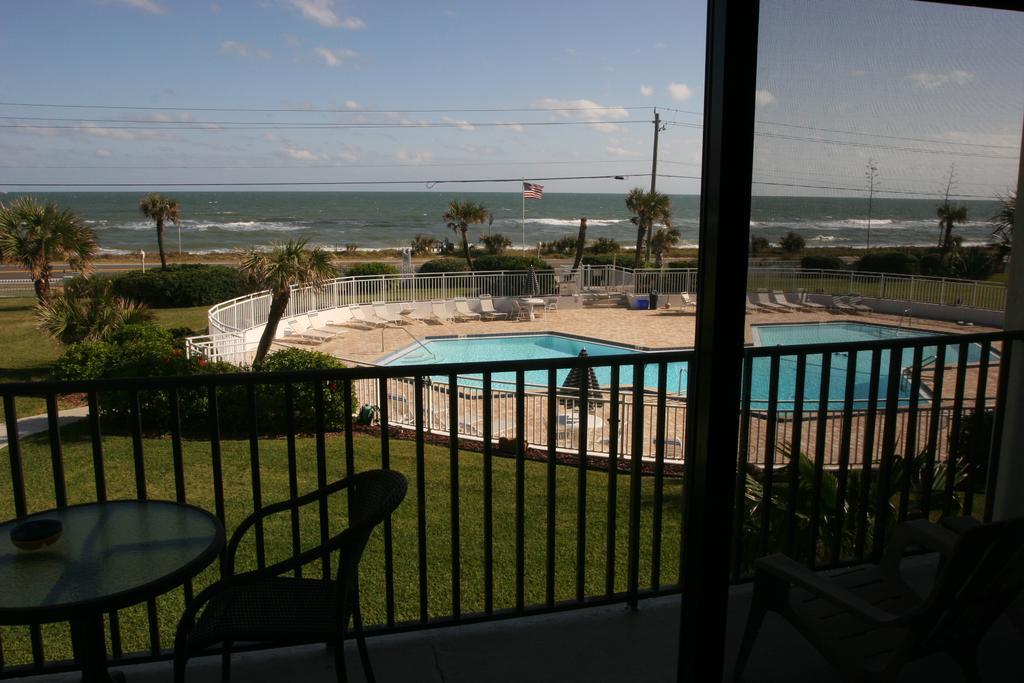 View The Ocean At Flagler Beach, Florida Bagian luar foto