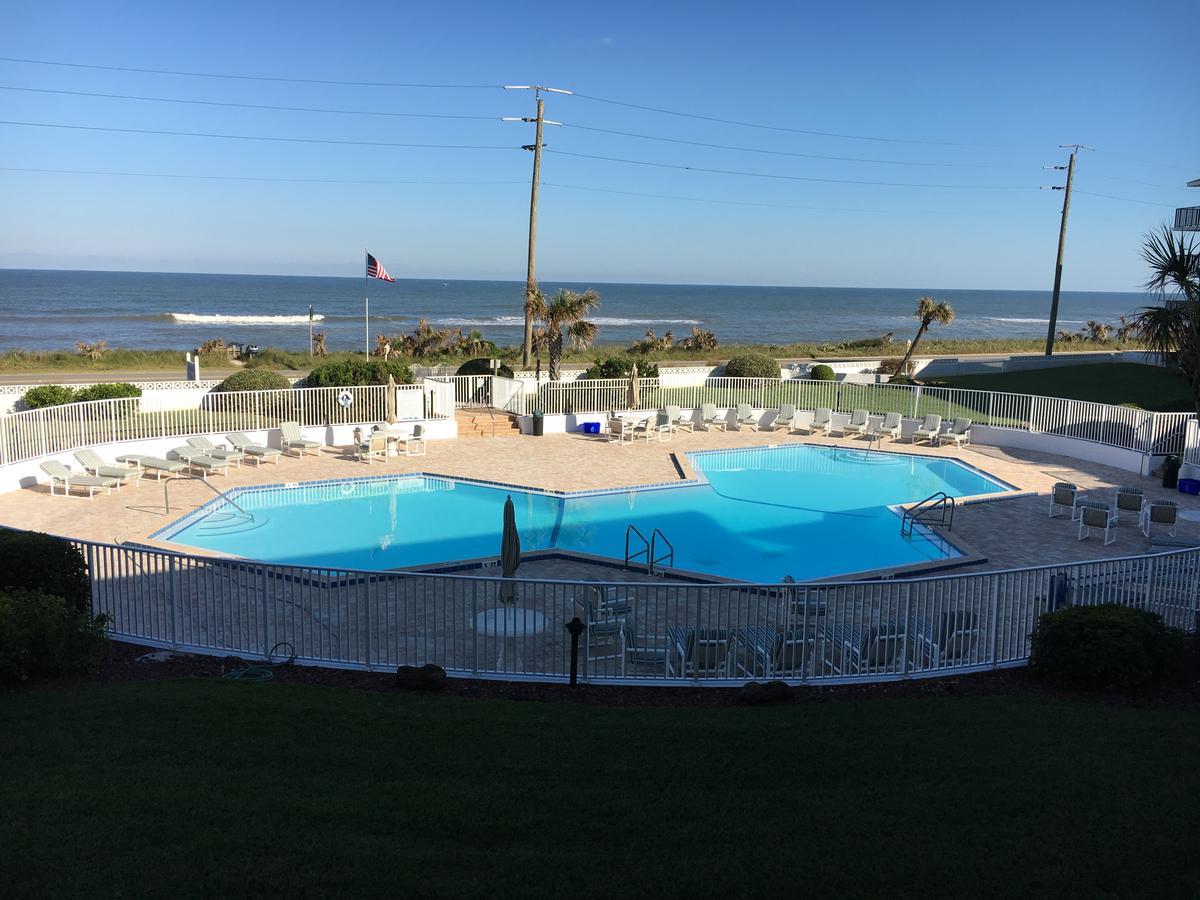 View The Ocean At Flagler Beach, Florida Bagian luar foto